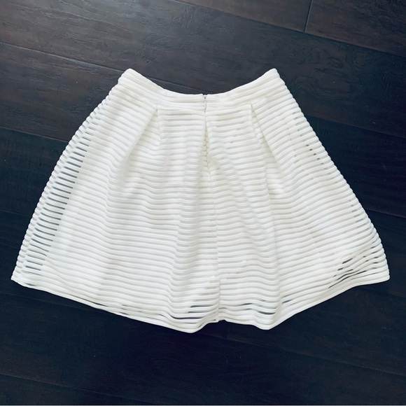 NWOT Forever 21 White High Waisted Fit & Flare Mini Skirt | Size: S - Picture 7 of 10
